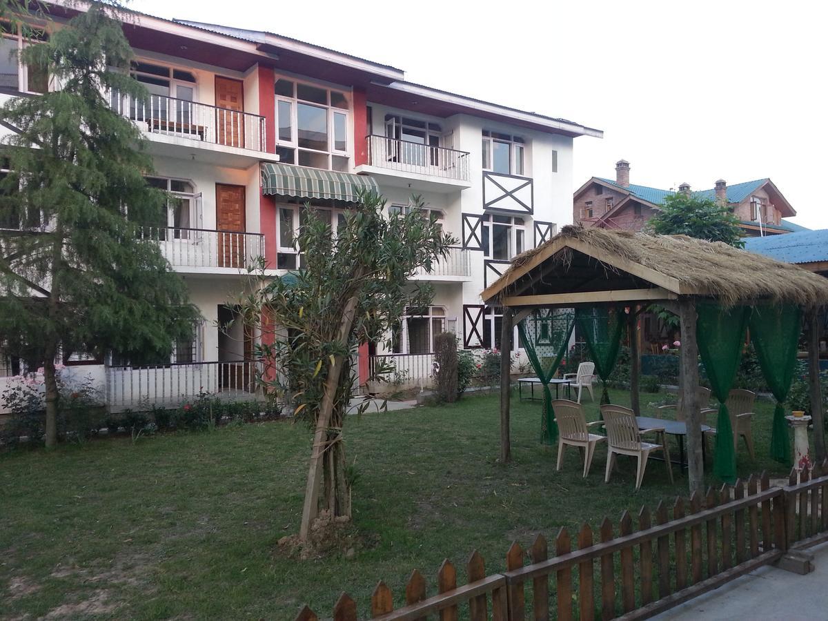 Srīnagar Royal Star Inn المظهر الخارجي الصورة