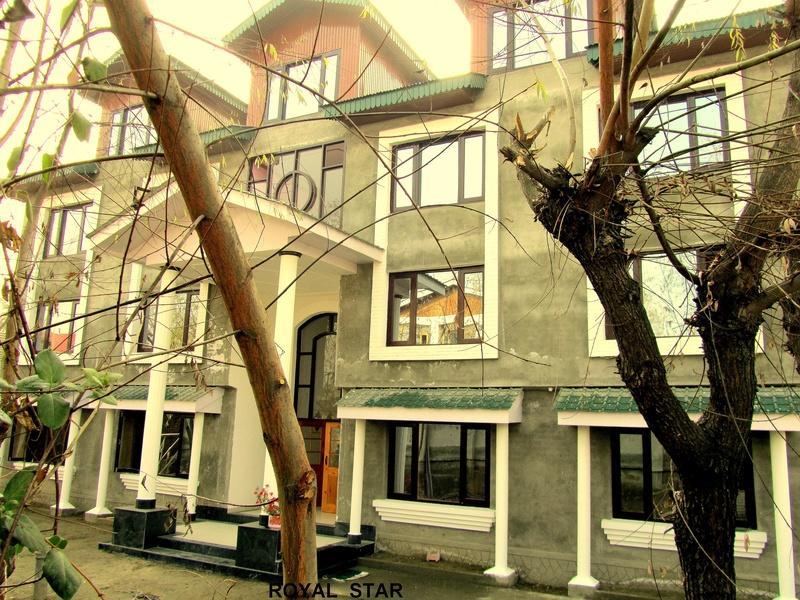 Srīnagar Royal Star Inn المظهر الخارجي الصورة
